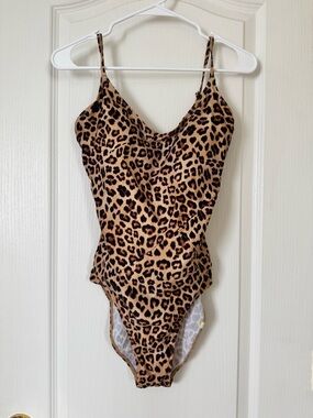 Summersalt The Marina Leopard One-Piece Swimsuit Size 4LT Long Torso